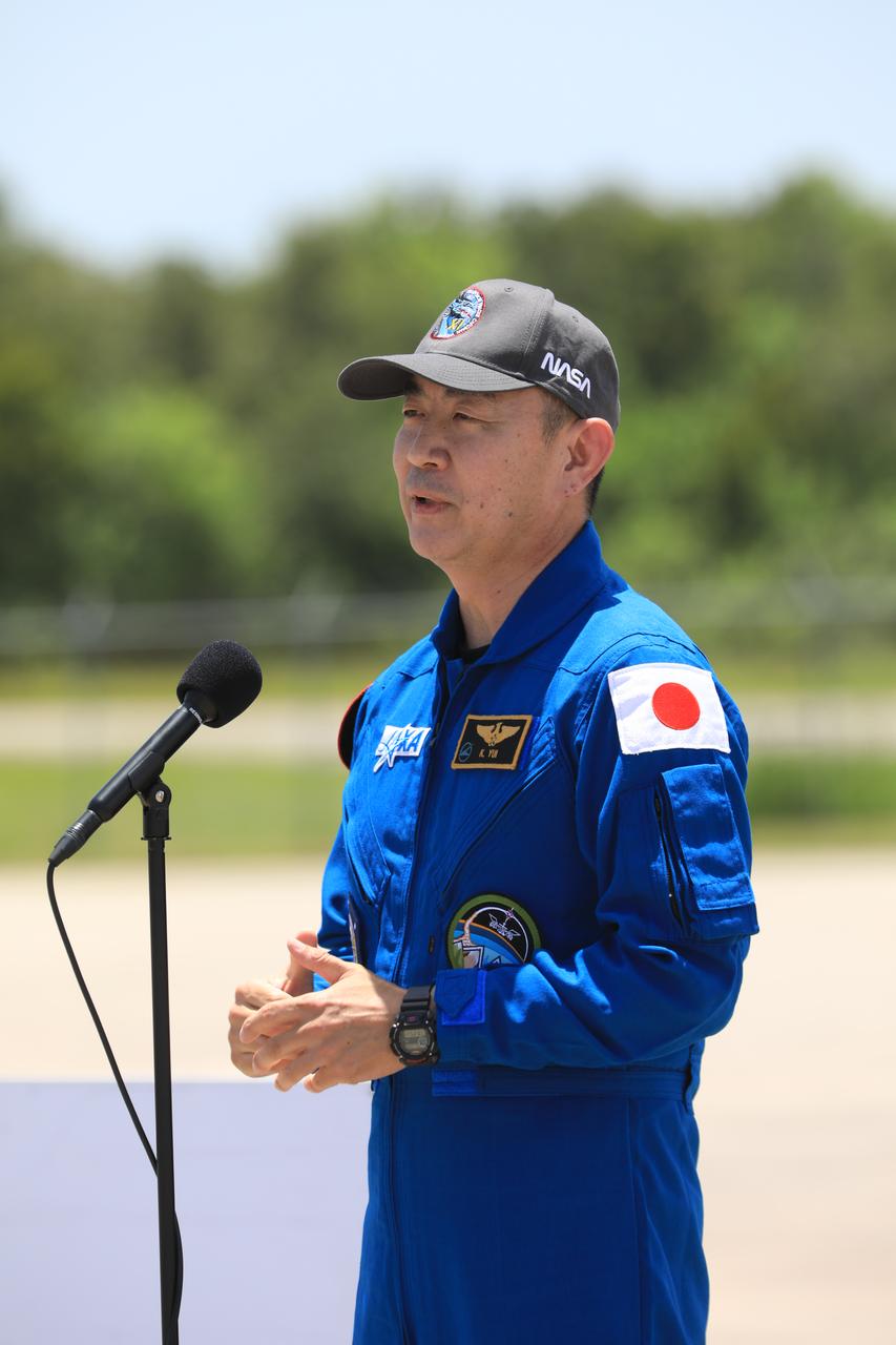 CCP_SpaceX_Crew-11_Arrival at KSC