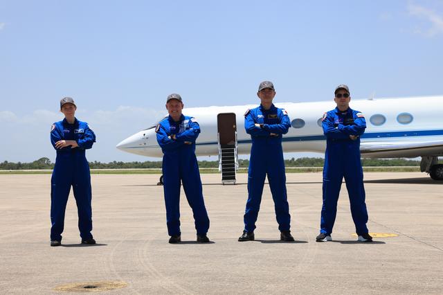 NASA image: CCP_SpaceX_Crew-11_Arrival at KSC