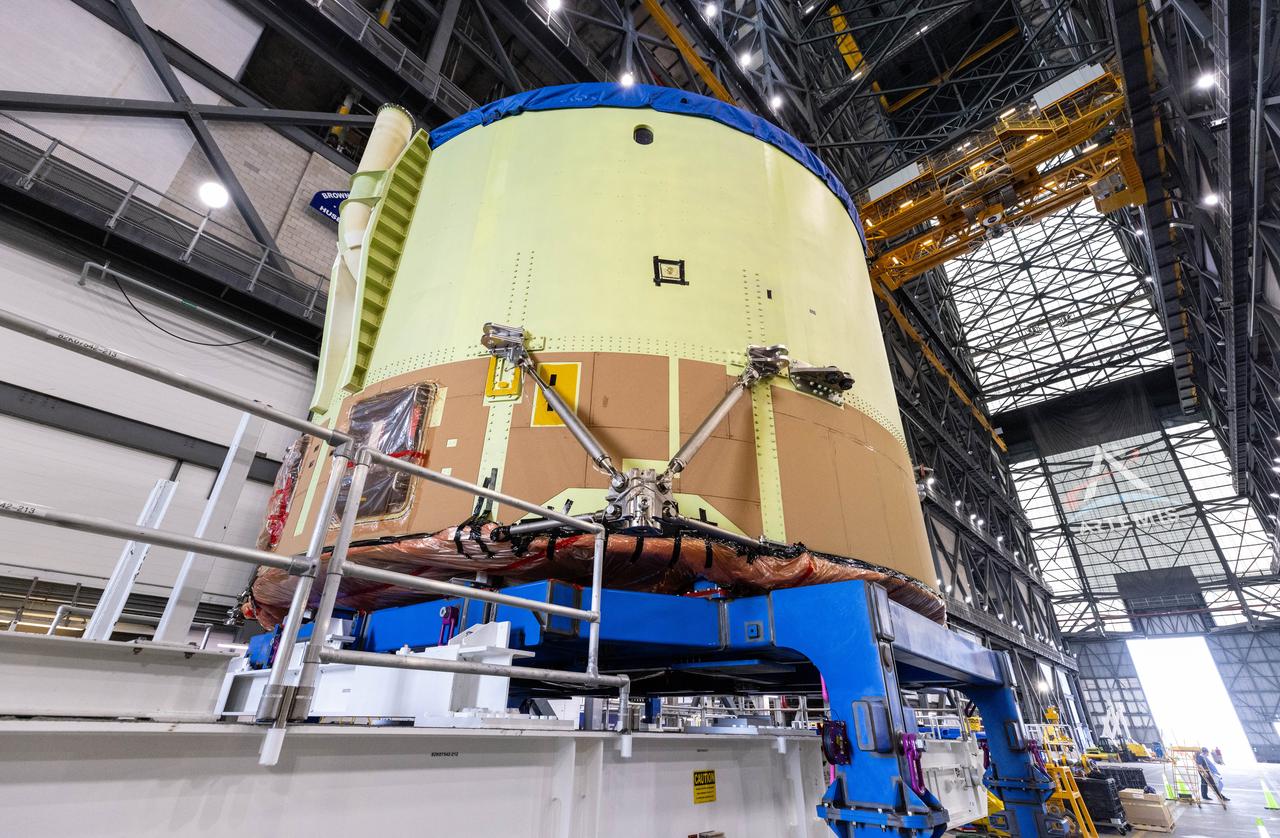 Teams from NASA’s Kennedy Space Center in Florida transport the engine section of the agency’s Artemis III SLS (Space Launch System) core stage from the spaceport’s Space Systems Processing Facility to the center’s Vehicle Assembly Building on Tuesday, July 29, 2025. The engine section is one the most complex and intricate parts of the rocket stage that will help power the Artemis missions to the Moon. 