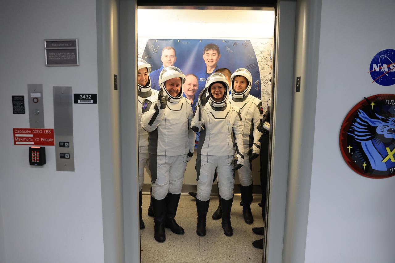 NASA’s SpaceX Crew-11 members pose for a photo in an elevator following suit-up operations in the Neil A. Armstrong Operations and Checkout Building at the agency’s Kennedy Space Center in Florida during the second launch attempt of NASA’s SpaceX Crew-11 mission to the International Space Station on Friday, Aug. 1, 2025. From top left, NASA astronauts Mike Fincke and Zena Cardman, along with JAXA (Japan Aerospace Exploration Agency) astronaut Kimiya Yui and Roscosmos cosmonaut Oleg Platonov, are scheduled to lift off aboard SpaceX’s Dragon spacecraft and Falcon 9 rocket at 11:43 a.m. EDT, from Launch Complex 39A at NASA Kennedy.