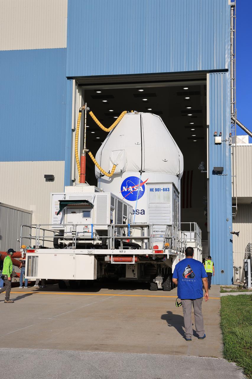 Crews prepare to move NASA’s Artemis II Orion spacecraft from the Multi-Payload Processing Facility to the Launch Abort System Facility at the agency’s Kennedy Space Center in Florida on Saturday, Aug. 9, 2025. Technicians will integrate Orion with its 44-foot-tall launch abort system designed to carry the crew to safety in the event of an emergency during launch or ascent atop the SLS (Space Launch System) rocket. The Artemis II test flight will send NASA astronauts Reid Wiseman, Victor Glover, and Christina Koch, and CSA (Canadian Space Agency) astronaut Jeremy Hansen around the Moon and return them safely back home.