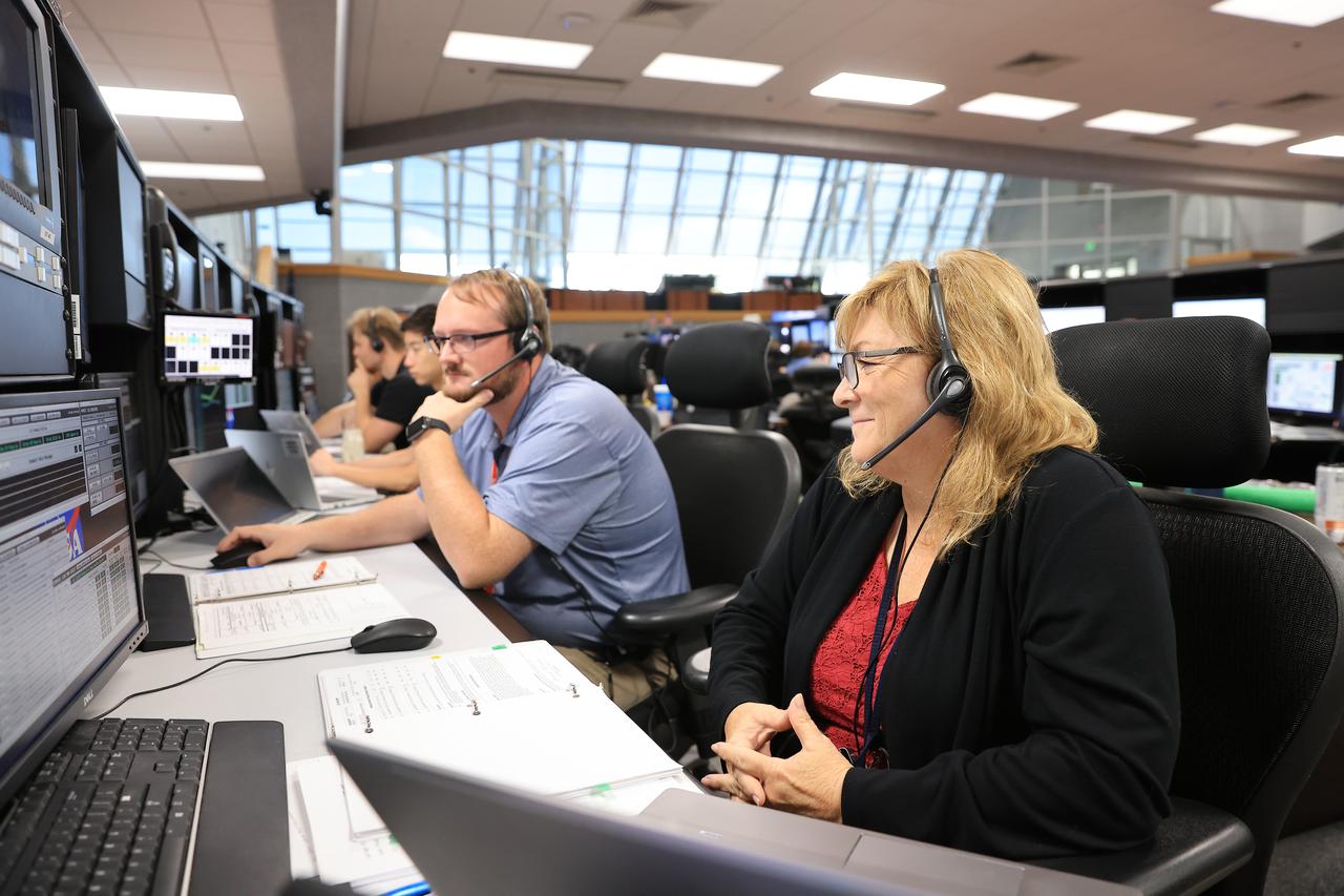 Teams at NASA’s Kennedy Space Center in Florida participate in the first joint integrated launch countdown simulation for Artemis II inside Firing Room 1 of the Launch Control Center on Thursday, Sept. 11, 2025. The training exercise involved engineers from Kennedy, Marshall Space Flight Center in Huntsville, Alabama, and Johnson Space Center in Houston coming together to rehearse all aspects of the launch countdown, from cryogenic loading – filling tanks in the SLS (Space Launch System) rocket’s core stage with liquid hydrogen and liquid oxygen – to liftoff. These simulations will help certify that the launch team is ready for Artemis II – the first crewed Artemis mission that will send four astronauts around the Moon and back.