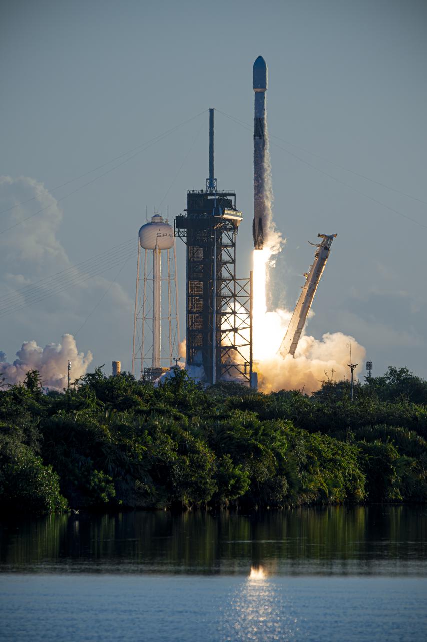 A SpaceX Falcon 9 rocket carrying NASA’s IMAP (Interstellar Mapping and Acceleration Probe), the agency’s Carruthers Geocorona Observatory, and National Oceanic and Atmospheric Administration’s (NOAA) Space Weather Follow On–Lagrange 1 (SWFO-L1) spacecraft lifts off from Launch Complex 39A at NASA’s Kennedy Space Center in Florida at 7:30 a.m. EDT Wednesday, Sept. 24, 2025. The missions will each focus on different effects of the solar wind — the continuous stream of particles emitted by the Sun — and space weather — the changing conditions in space driven by the Sun — from their origins at the Sun to their farthest reaches billions of miles away at the edge of our solar system.