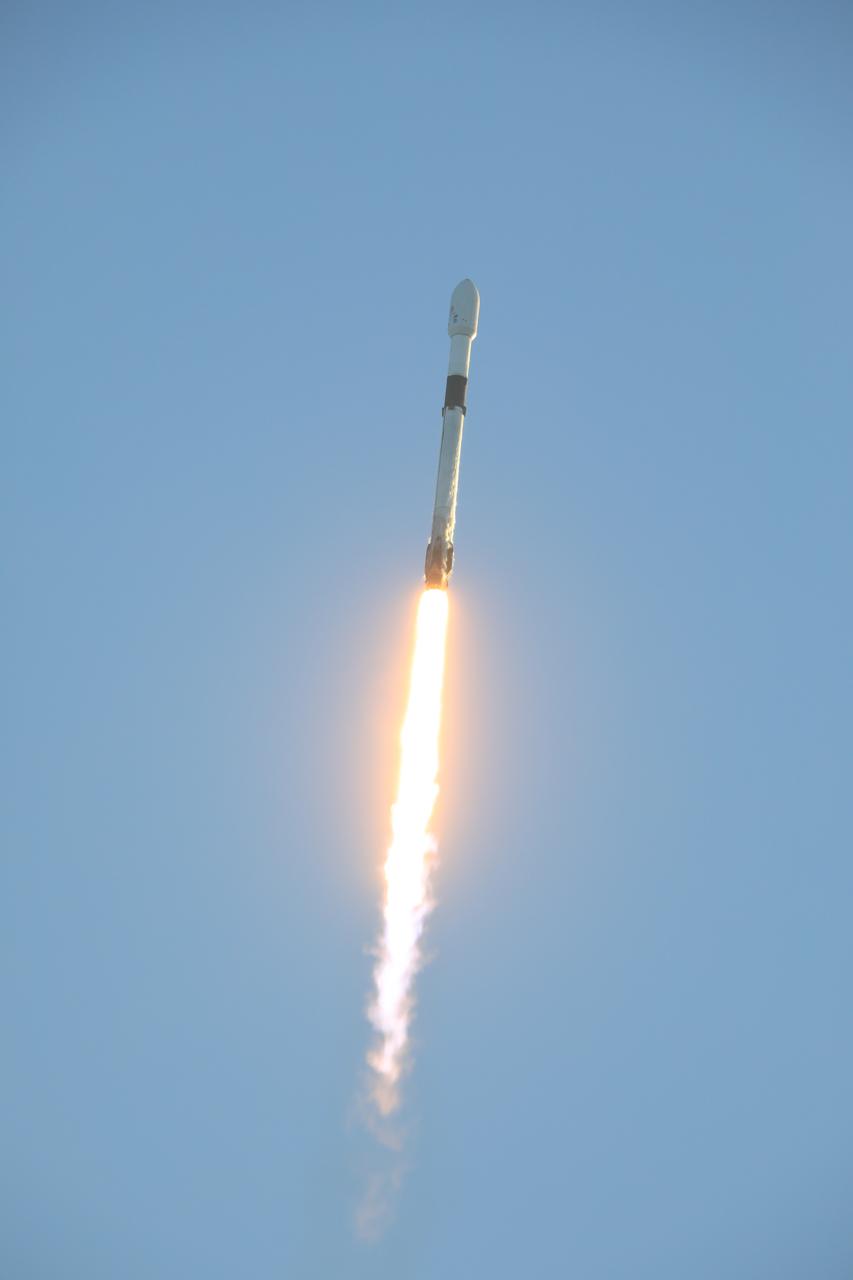 A SpaceX Falcon 9 rocket carrying NASA’s IMAP (Interstellar Mapping and Acceleration Probe), the agency’s Carruthers Geocorona Observatory, and National Oceanic and Atmospheric Administration’s (NOAA) Space Weather Follow On–Lagrange 1 (SWFO-L1) spacecraft lifts off from Launch Complex 39A at NASA’s Kennedy Space Center in Florida at 7:30 a.m. EDT Wednesday, Sept. 24, 2025. The missions will each focus on different effects of the solar wind — the continuous stream of particles emitted by the Sun — and space weather — the changing conditions in space driven by the Sun — from their origins at the Sun to their farthest reaches billions of miles away at the edge of our solar system.