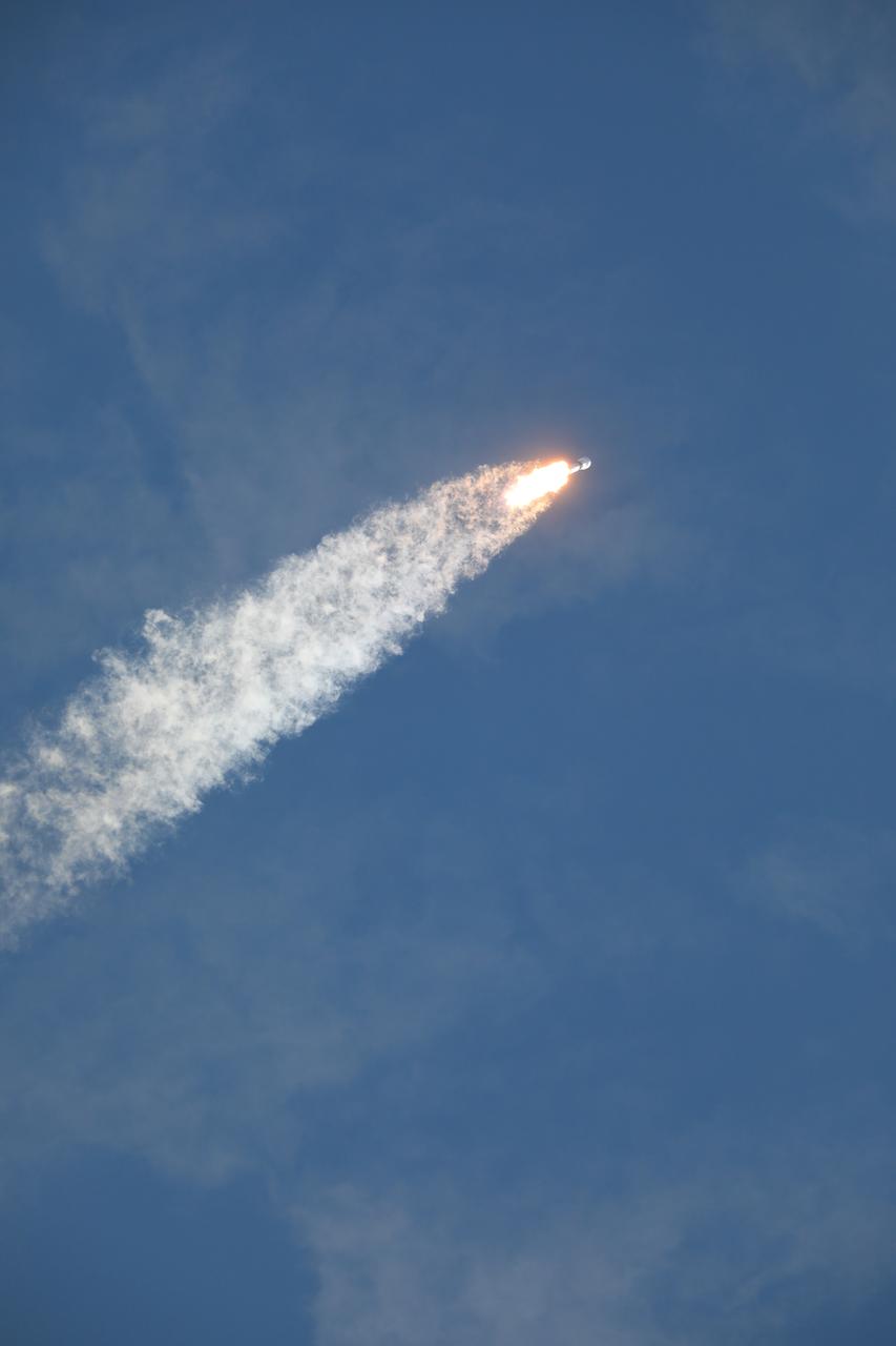 A SpaceX Falcon 9 rocket carrying NASA’s IMAP (Interstellar Mapping and Acceleration Probe), the agency’s Carruthers Geocorona Observatory, and National Oceanic and Atmospheric Administration’s (NOAA) Space Weather Follow On–Lagrange 1 (SWFO-L1) spacecraft lifts off from Launch Complex 39A at NASA’s Kennedy Space Center in Florida at 7:30 a.m. EDT Wednesday, Sept. 24, 2025. The missions will each focus on different effects of the solar wind — the continuous stream of particles emitted by the Sun — and space weather — the changing conditions in space driven by the Sun — from their origins at the Sun to their farthest reaches billions of miles away at the edge of our solar system.
