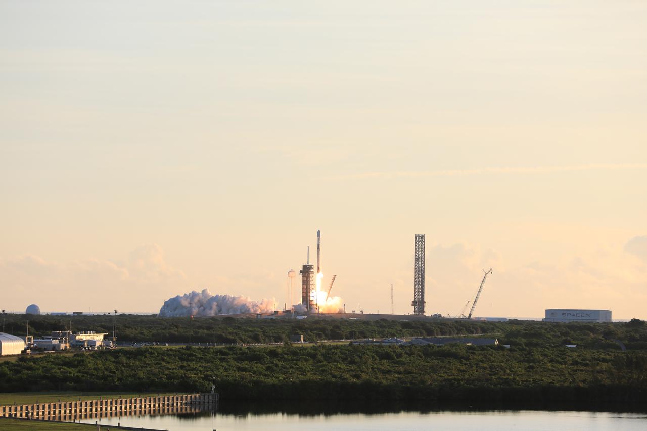 A SpaceX Falcon 9 rocket carrying NASA’s IMAP (Interstellar Mapping and Acceleration Probe), the agency’s Carruthers Geocorona Observatory, and National Oceanic and Atmospheric Administration’s (NOAA) Space Weather Follow On–Lagrange 1 (SWFO-L1) spacecraft lifts off from Launch Complex 39A at NASA’s Kennedy Space Center in Florida at 7:30 a.m. EDT Wednesday, Sept. 24, 2025. The missions will each focus on different effects of the solar wind — the continuous stream of particles emitted by the Sun — and space weather — the changing conditions in space driven by the Sun — from their origins at the Sun to their farthest reaches billions of miles away at the edge of our solar system.