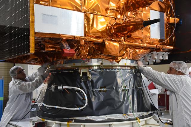 NASA image: Sentinel-6B Spacecraft Mate to PLA