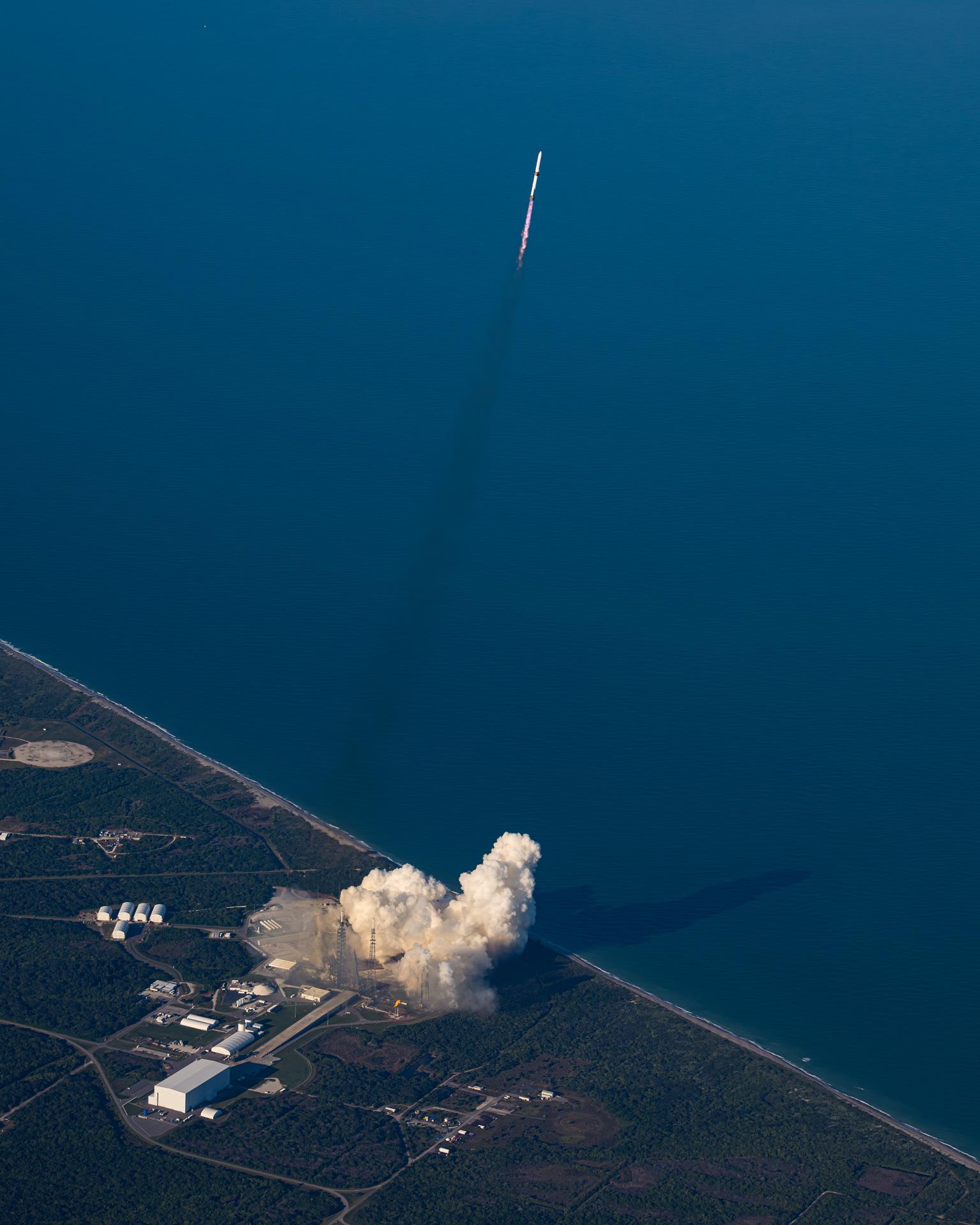 Blue Origin’s New Glenn rocket carrying NASA’s twin ESCAPADE (Escape and Plasma Acceleration and Dynamics Explorers) spacecraft launches at 3:55 p.m. EST, Thursday, Nov. 13, 2025, from Launch Complex 36 at Cape Canaveral Space Force Station in Florida. The ESCAPADE mission, built by Rocket Lab, will study how solar wind and plasma interact with Mars’ magnetosphere and how this interaction drives the planet’s atmospheric escape to prepare for future human missions on Mars.