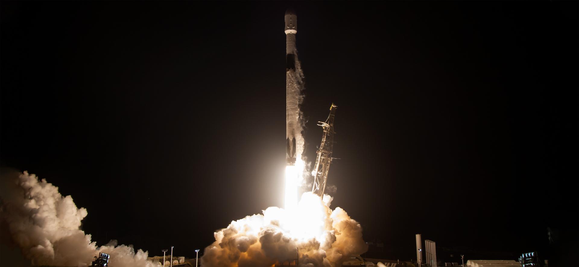 A SpaceX Falcon 9 rocket carrying the international Sentinel-6B spacecraft lifts off from Space Launch Complex 4 East at Vandenberg Space Force Base in California at 9:21 p.m. PST Sunday, Nov. 16, 2025. A collaboration between NASA, ESA (European Space Agency), EUMETSAT (European Organisation for the Exploitation of Meteorological Satellites), and the National Oceanic and Atmospheric Administration (NOAA), Sentinel-6B is designed to measure sea levels down to roughly an inch for about 90% of the world’s oceans.
