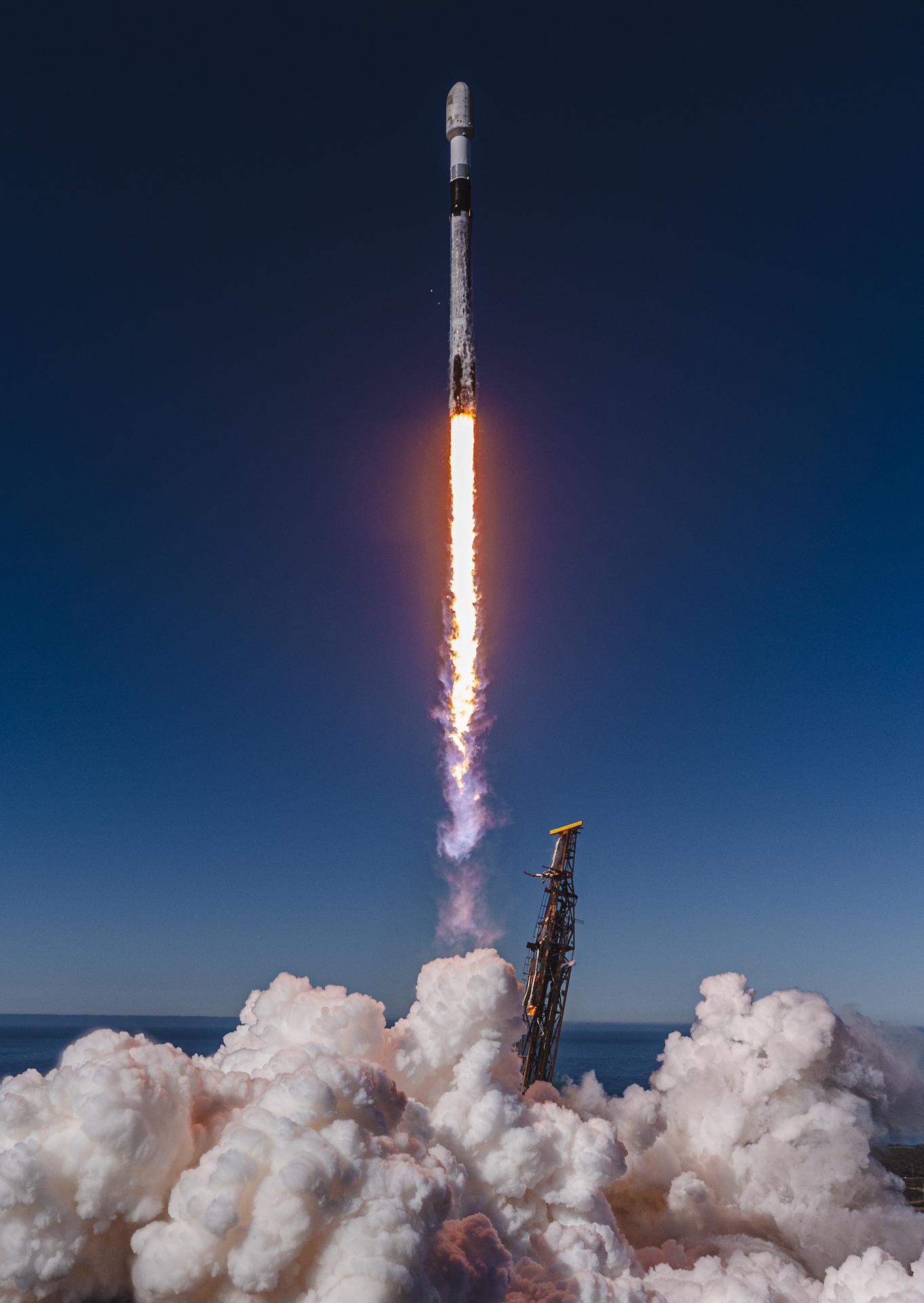 A SpaceX Falcon 9 rocket carrying NASA’s R5-S7 (Realizing Rapid, Reduced-cost high-Risk Research project Spacecraft 7) CubeSat along with several other satellites as part of the company’s Transporter-15 mission lifts off from Space Launch Complex 4 East at Vandenberg Space Force Base in California at 10:44 a.m. PST Friday, Nov. 28, 2025. The latest in a series of spacecraft, R5-S7 will explore ways to get multiple technology prototypes into low Earth orbit rapidly and at a low cost, accelerating the demonstration of these technologies in orbit and allowing engineers and scientists to more quickly prove them and make them available to NASA missions and other users.