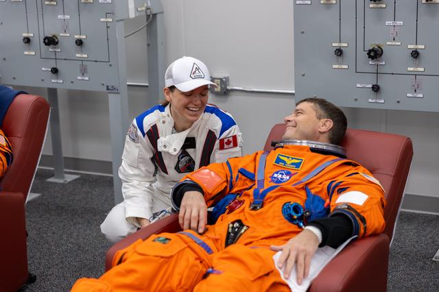 NASA image: Artemis II CDDT - Suit Up and Walkout