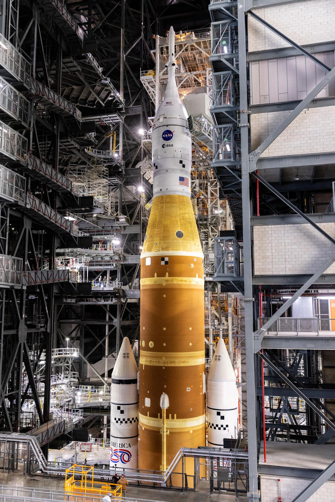 Artemis II Platforms Retracted