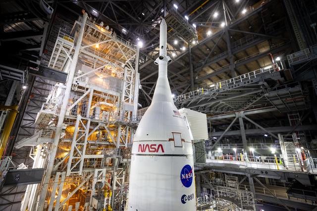 NASA image: Artemis II  Rollout