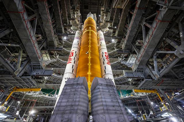 In this view looking up inside the Vehicle Assembly Building on Saturday, Jan
