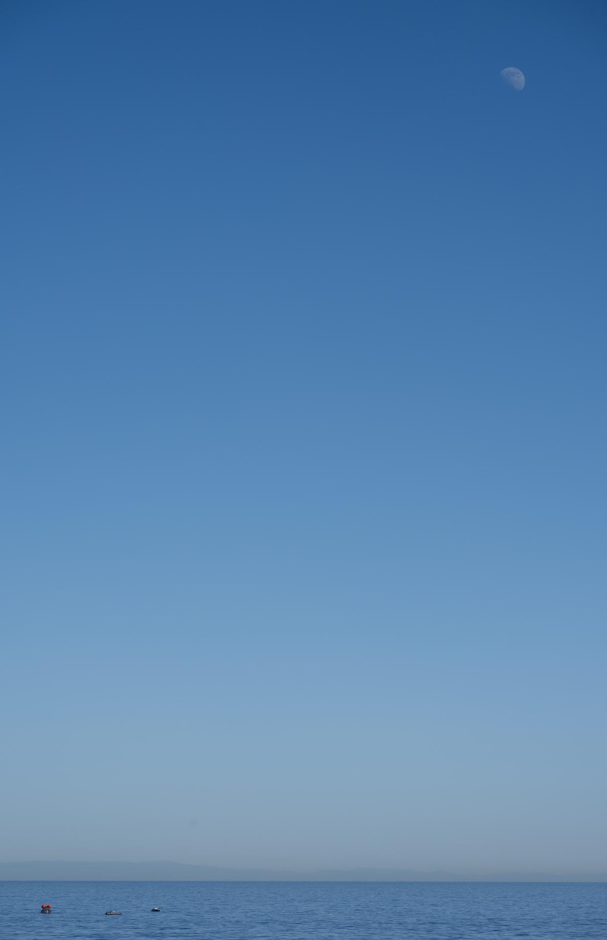 Off the coast of California, NASA’s Artemis Landing and Recovery team and the Department of War that will work together to retrieve the Artemis II crew and Orion spacecraft following their return to Earth and splashdown in the Pacific Ocean are performing a final simulation of their activities, called a just-in-time training, at sea on Tuesday, Jan. 27, 2026. During the training, teams use the Crew Module Test Article, a full-scale mockup of the Orion spacecraft, to simulate as close as possible the conditions they can expect to encounter during splashdown of the Artemis II mission. NASA’s first crewed test flight in the Artemis campaign, the approximately 10-day Artemis II mission will send NASA astronauts Reid Wiseman, Victor Glover, and Christina Koch, and CSA (Canadian Space Agency) astronaut Jeremy Hansen around the Moon and farther than any humans have ever been from Earth.