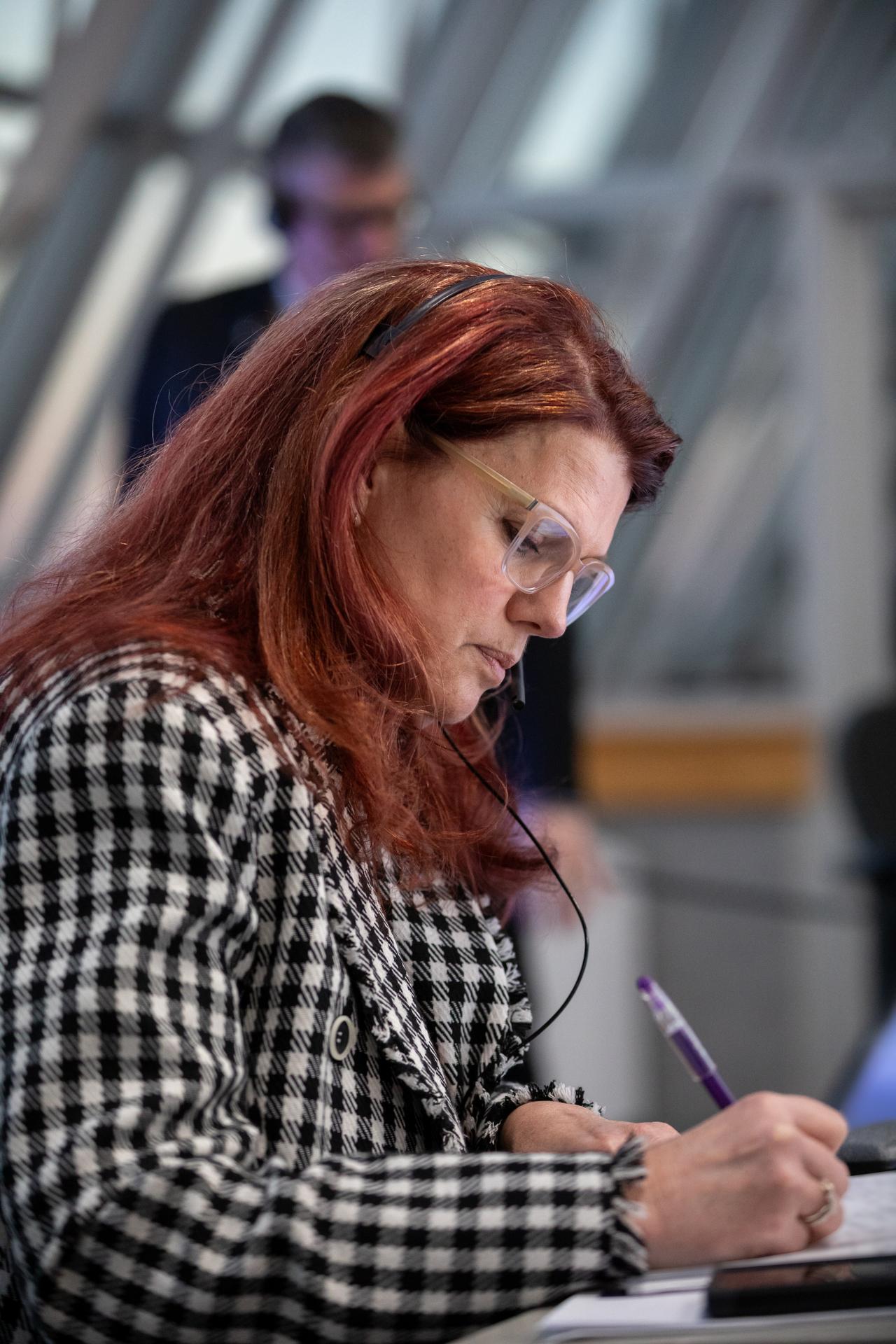 Charlie Blackwell-Thompson, Artemis launch director, participates in a wet dress rehearsal for the Artemis II mission on Monday, Feb. 2, 2026, inside Firing Room 1 at the Rocco A. Petrone Launch Control Center at NASA’s Kennedy Space Center in Florida. The wet dress rehearsal allows the Artemis II launch team to run through operations to load propellant, conduct a full launch countdown, demonstrate the ability to recycle the countdown clock, and drain the tanks to practice timelines and procedures for launch. The Artemis II test flight will take Commander Reid Wiseman, Pilot Victor Glover, and Mission Specialist Christina Koch from NASA, and Mission Specialist Jeremy Hansen from the CSA (Canadian Space Agency), around the Moon and back to Earth from Launch Complex 39B at NASA Kennedy. 