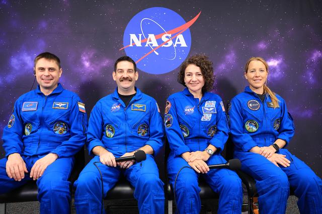 NASA image: CCP Space X Crew-12 Media Event