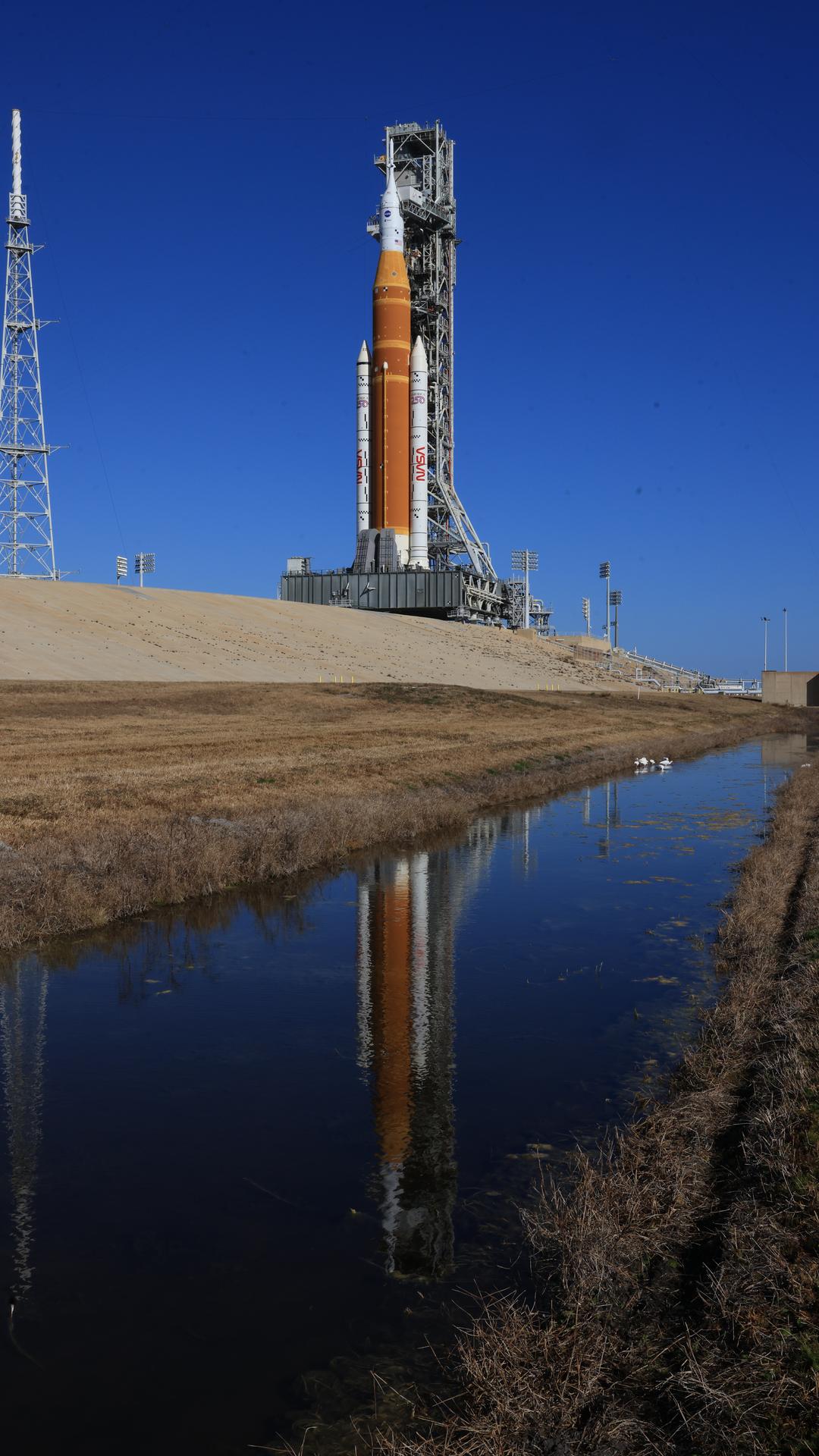 NASA’s Artemis II SLS (Space Launch System) rocket and Orion spacecraft stand vertical on mobile launcher 1 at Launch Complex 39B at NASA’s Kennedy Space Center in Florida on Tuesday, Feb. 10, 2026. The Artemis II test flight will take Commander Reid Wiseman, Pilot Victor Glover, and Mission Specialist Christina Koch from NASA, and Mission Specialist Jeremy Hansen from the CSA (Canadian Space Agency), around the Moon and back to Earth.