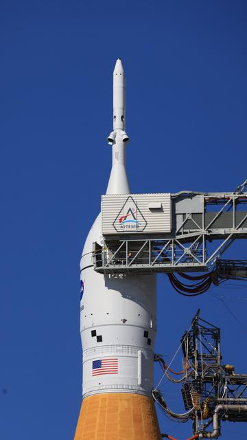 NASA image: Artemis II on Launch Pad