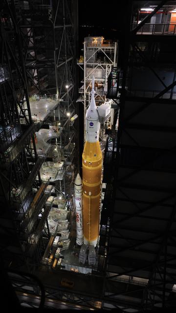  Artemis II Rollback to VAB