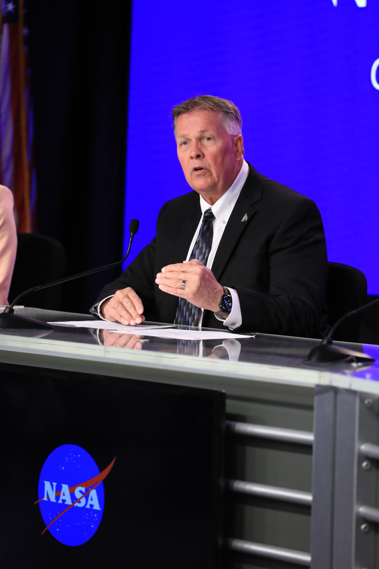Jeff Spaulding, senior NASA test director, participates in a news conference on Tuesday, March 31, 2026, to discuss the upcoming Artemis II test flight at NASA’s Kennedy Space Center in Florida. The Artemis II mission will take Artemis II Commander Reid Wiseman, Pilot Victor Glover, and Mission Specialist Christina Koch from NASA, and Mission Specialist Jeremy Hansen from the CSA (Canadian Space Agency) on a 10-day journey around the Moon and back aboard NASA’s SLS (Space Launch System) rocket and Orion spacecraft from Launch Complex 39B no earlier than 6:24 p.m. EDT on Wednesday, April 1. 