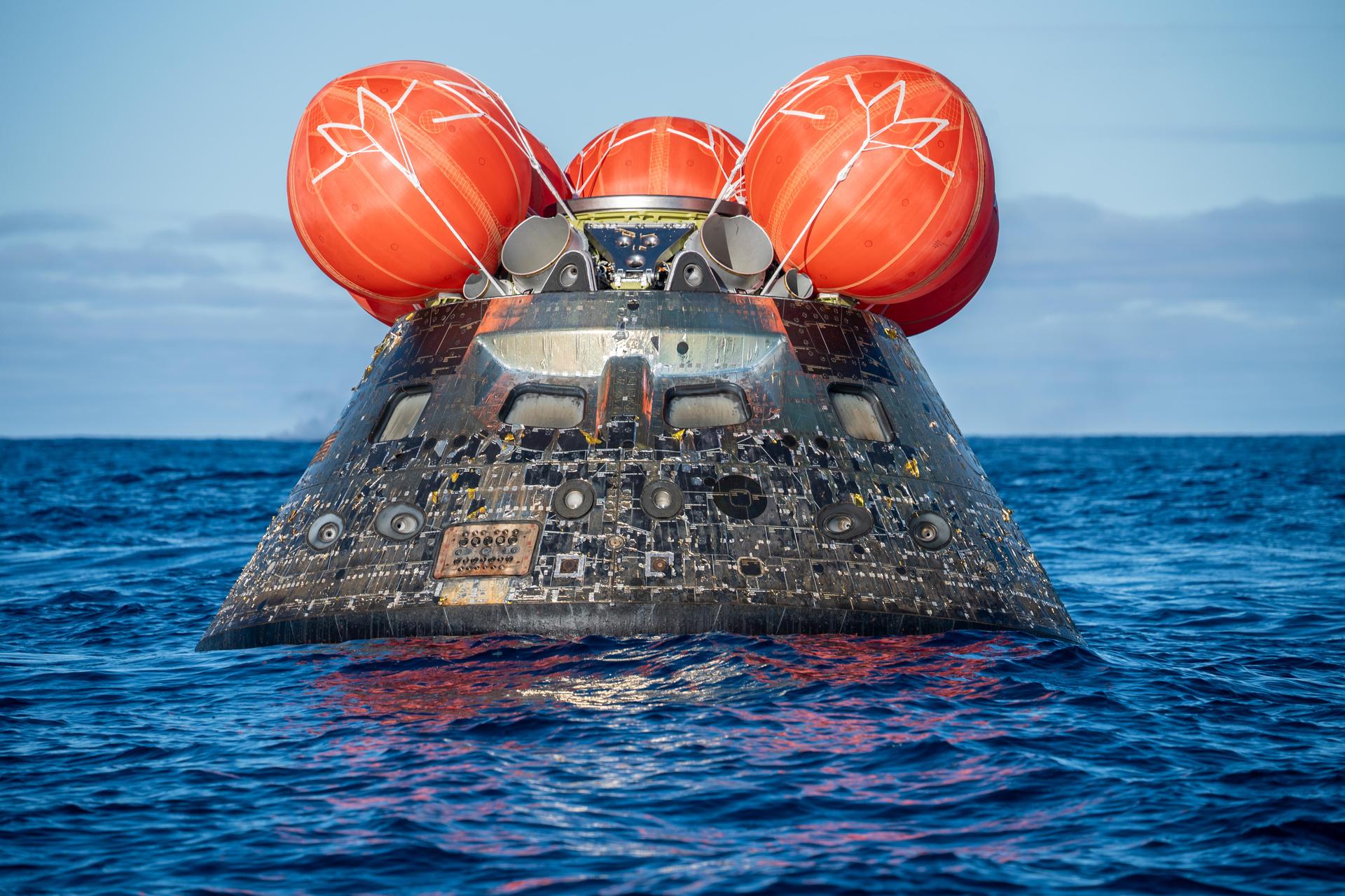 NASA's Orion spacecraft carrying Artemis II Commander Reid Wiseman, Pilot Victor Glover, and Mission Specialist Christina Koch from NASA, along with Mission Specialist Jeremy Hansen from the CSA (Canadian Space Agency), splashes down in the Pacific Ocean near San Diego, California, at 5:07 p.m. PDT, (8:07 p.m. EDT) on Friday, April 10, 2026. The Artemis II test flight launched on Wednesday, April 1, from NASA’s Kennedy Space Center in Florida to begin its 10-day journey around the Moon for scientific discovery, economic benefits, and to build on our foundation for the first crewed missions to Mars. NASA’s Landing and Recovery team and the U.S. military are coordinating efforts to extract the Artemis II crew from the Orion spacecraft.