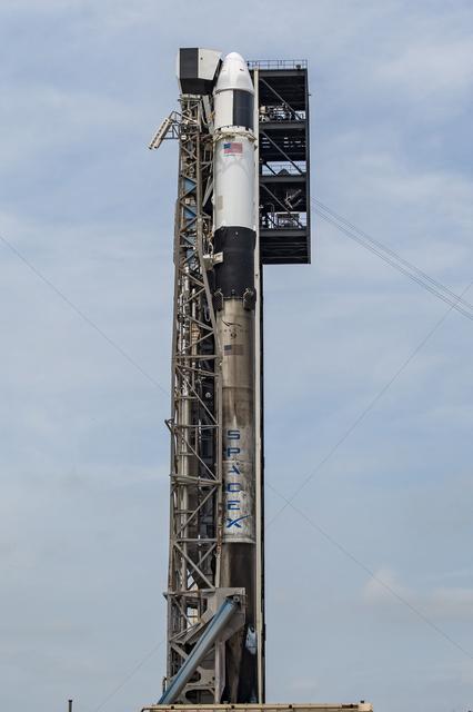 NASA's SpaceX CRS-34 Vertical at SLC-40