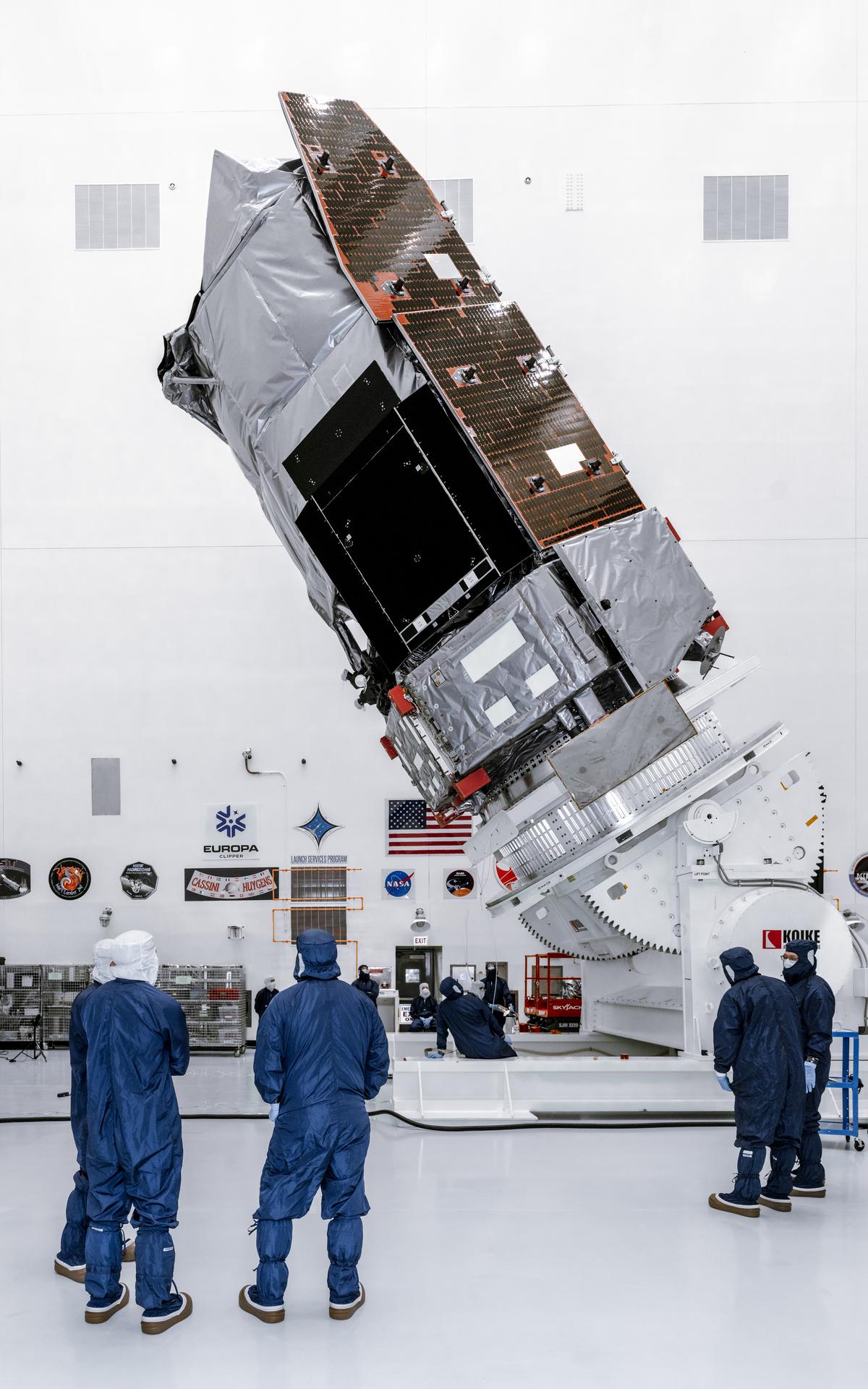 Telescope Milestone: NASA’s Roman Moves Vertical Ahead of Processing Telescope Milestone: NASA’s Roman Moves Vertical Ahead of Processing