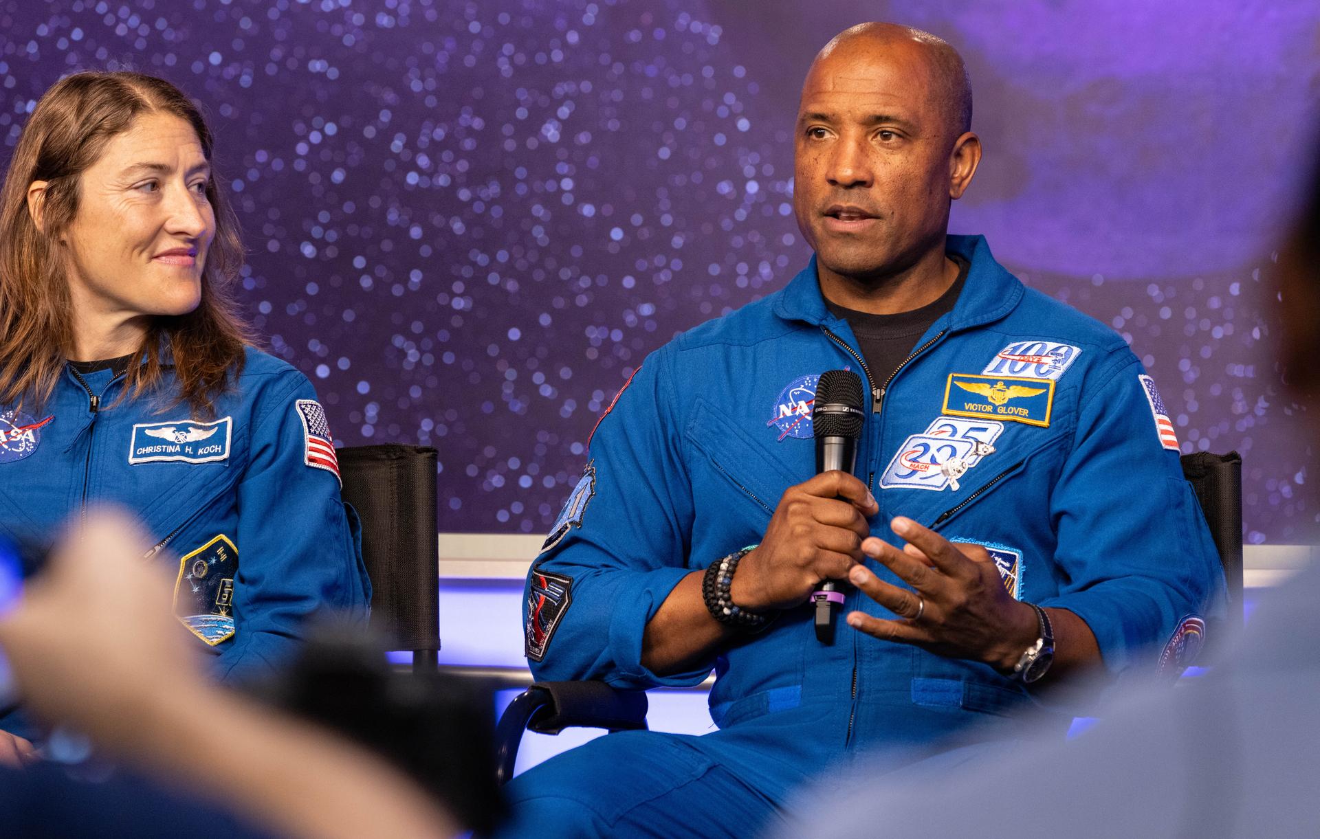 Artemis II Crew Return to KSC