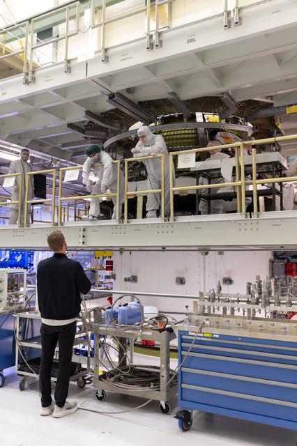Artemis III Orion Crew and Service Module Mate