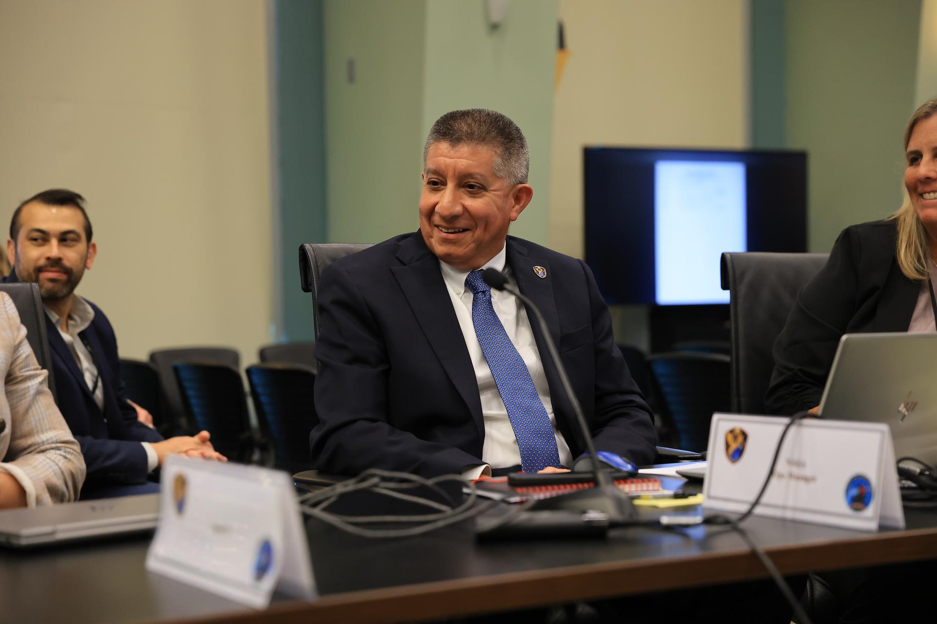 Richard Jones, deputy program manager of NASA’s Commercial Crew Program, participates in NASA’s SpaceX Crew-13 Flight Readiness Review at the agency’s Kennedy Space Center in Florida on Friday, Sept. 25, 2026. NASA astronauts Jessica Watkins and Luke Delaney, CSA (Canadian Space Agency) astronaut Joshua Kutryk, and Roscosmos cosmonaut Sergey Teteryatnikov will launch aboard a SpaceX Dragon spacecraft and Falcon 9 rocket to the International Space Station at 11:10 a.m. EDT on Thursday, Oct. 1, from Cape Canaveral Space Force Station’s Space Launch Complex 40.