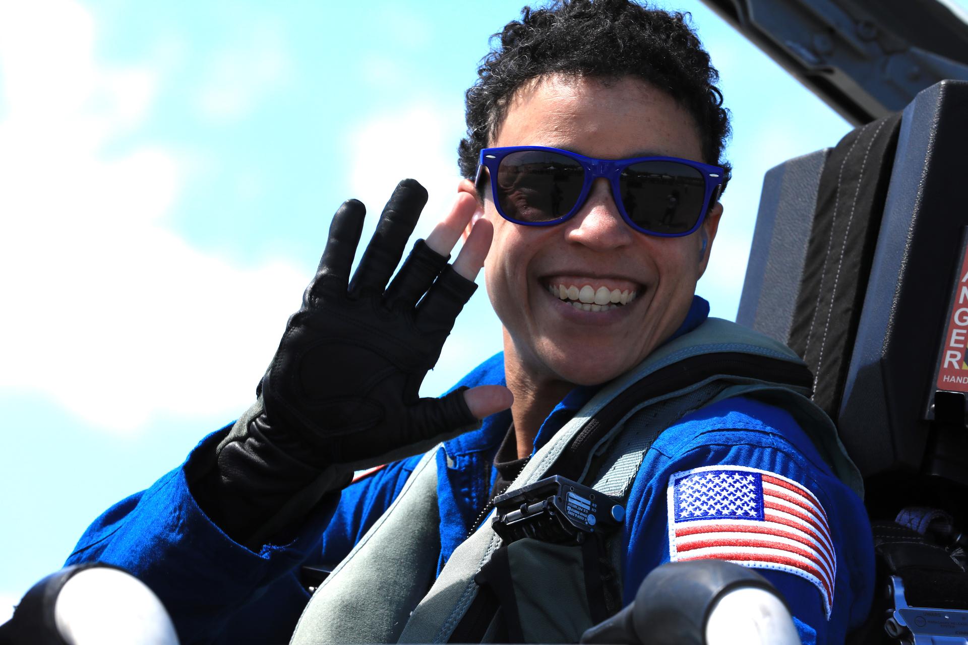 NASA astronaut Jessica Watkins, commander, waves from a T-38 jet during crew arrival for NASA’s SpaceX Crew-13 mission at the Shuttle Landing Facility at the agency’s Kennedy Space Center in Florida on Saturday, Sept. 26, 2026. Watkins and fellow NASA astronaut Luke Delaney, along with CSA (Canadian Space Agency) astronaut Joshua Kutryk, and Roscosmos cosmonaut Sergey Teteryatnikov will launch to the International Space Station aboard SpaceX’s Dragon spacecraft and Falcon 9 rocket at 11:10 a.m. EDT on Thursday, Oct. 1, from Cape Canaveral Space Force Station’s Space Launch Complex 40.  