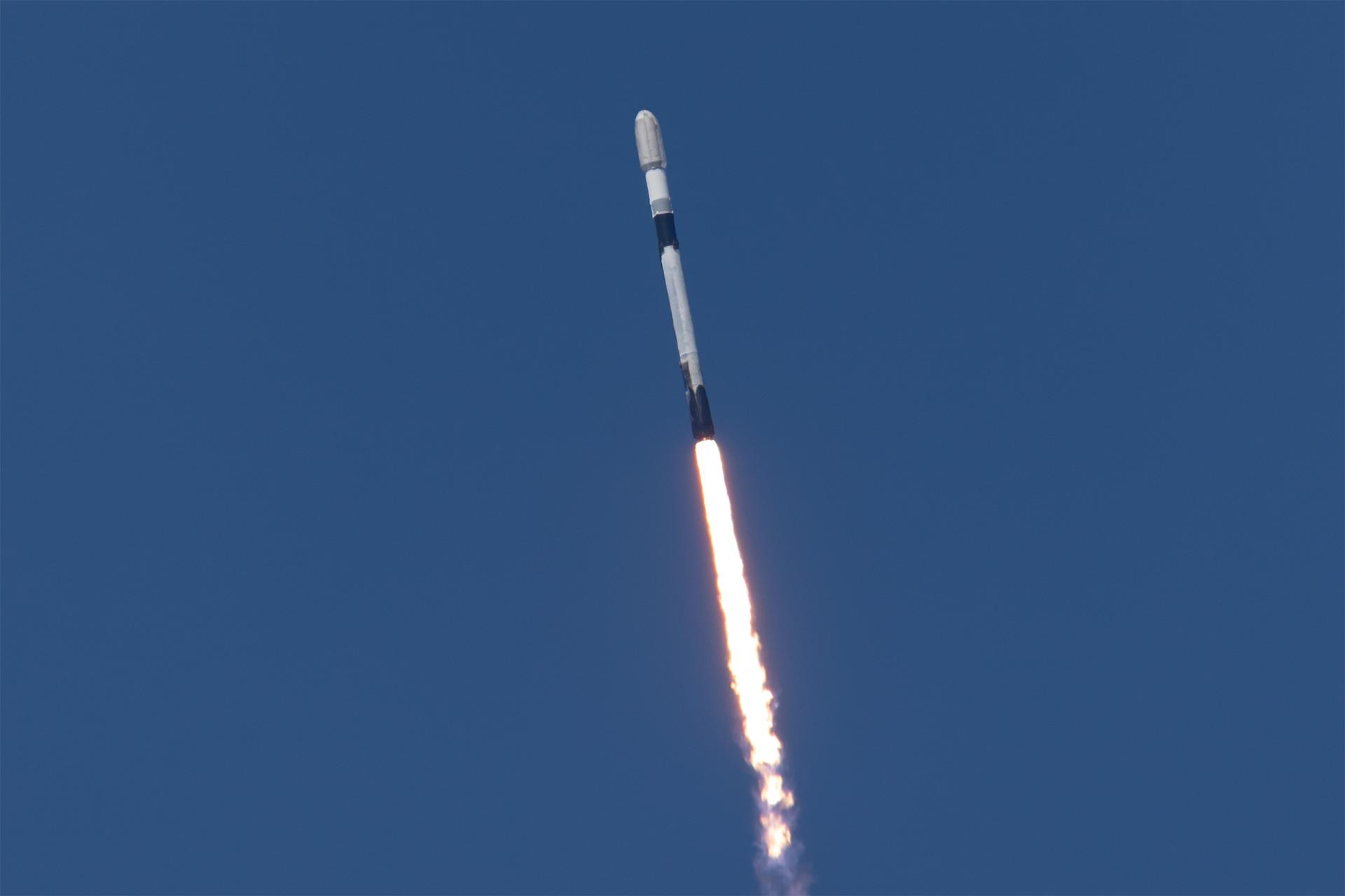 A SpaceX Falcon 9 rocket carrying three NASA-supported small spacecraft launched at 11:32 a.m. PDT Thursday, Oct. 1, 2026, as part of the company’s Transporter-18 mission from Space Launch Complex 4 East at Vandenberg Space Force Base in California. The ASCENT Propulsion Dual Mode CubeSat, the Supernova Remnants and Proxies for ReIonization Testbed Experiment (SPRITE) CubeSat, and the Small Spacecraft Propulsion and Inspection Capability (SSPICY) mission will demonstrate new propulsion technologies, study how galactic dust and high-energy radiation move through galaxies, and advance capabilities for inspecting inactive satellites.
