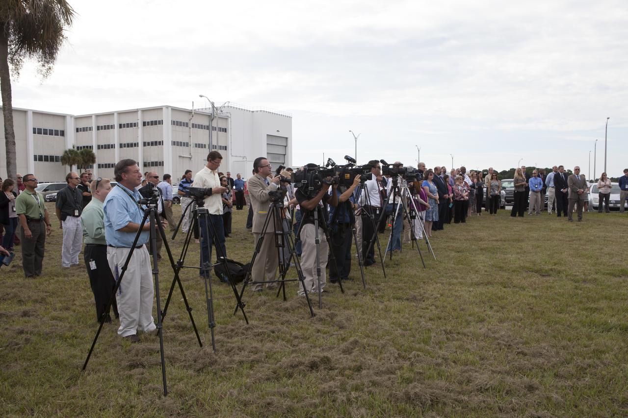 Groundbreaking for the new Central Campus took place in the Industrial Area at NASA's Kennedy Space Center in Florida. Members of the media and guests gathered for the groundbreaking ceremony. Kennedy is transforming into a multi-user, 21st century spaceport supporting both commercial and government users and operations. Central Campus Phase I includes construction of a new Headquarters Building as one of the major components of the strategy. The new Headquarters Building will be a seven-story, 200,000-square-foot facility that will house about 500 NASA civil service and contractor employees.