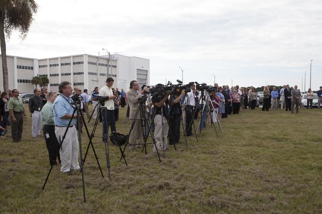 NASA image: KSC Headquarters Building Groundbreaking Ceremony