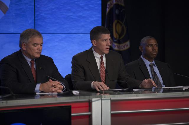 NASA image: Orion Flight Test Preview Briefing