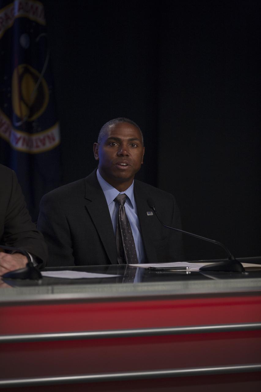 In the Kennedy Space Center’s Press Site auditorium, members of the news media are briefed on the upcoming Orion flight test by Ron Fortson, United Launch Alliance director of Mission Management. Orion is the exploration spacecraft designed to carry astronauts to destinations not yet explored by humans, including an asteroid and Mars. It will have emergency abort capability, sustain the crew during space travel and provide safe re-entry from deep space return velocities. The first unpiloted flight test of Orion is scheduled to launch Dec. 4, 2014 atop a United Launch Alliance Delta IV Heavy rocket, and in 2018 on NASA’s Space Launch System rocket.