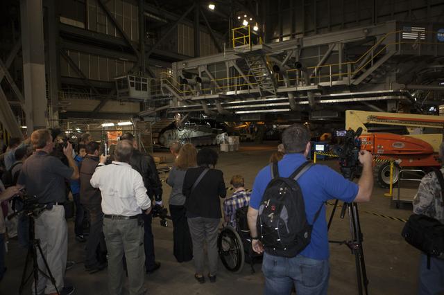 NASA image: The Media Tour the BFF, VAB, and the ML