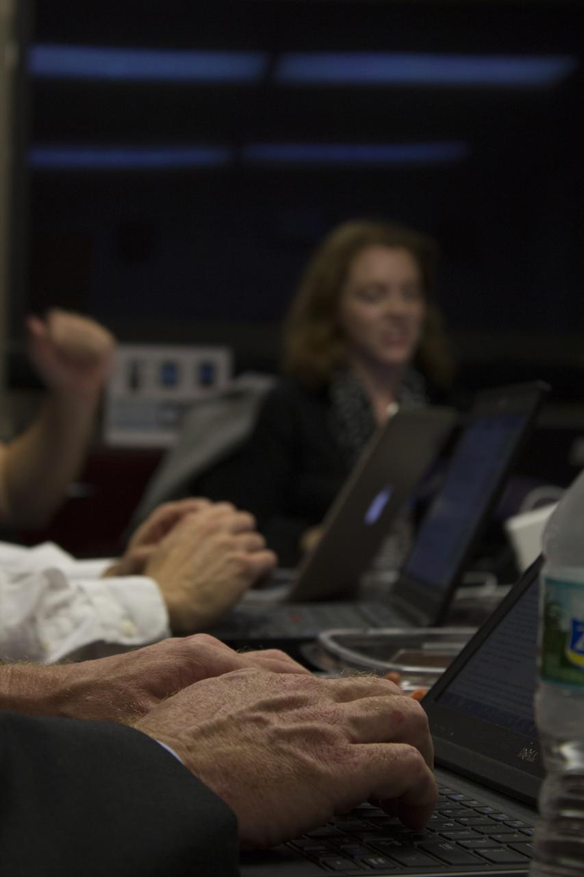 NASA managers participate in a live online Ask Me Anything, or AMA, session for reddit.com followers during Orion preflight activities at NASA Kennedy Space Center's News Center in Florida. Participating are Mike Bolger, Ground Systems Development and Operations program manager Mark Geyer, Orion program manager and Todd May, Space Launch System program manager. Discussion topics include Mars and technology. Monitoring the live discussion is Brandi Dean, public affairs specialist from Johnson Space Center in Houston. 