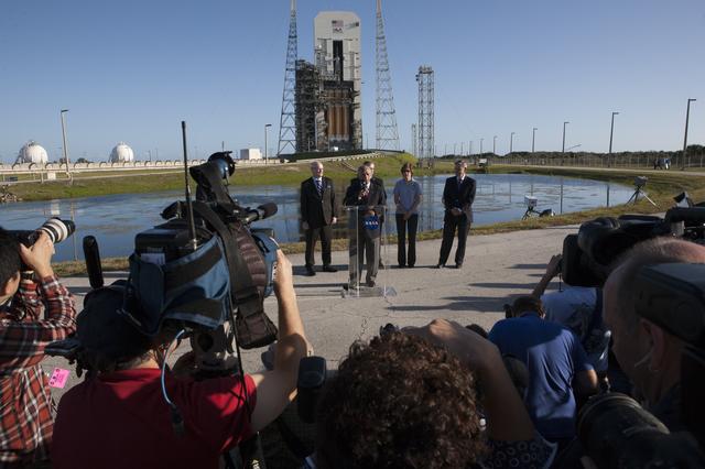 NASA image: Charlie Bolden Talks to Media About Orion Mission