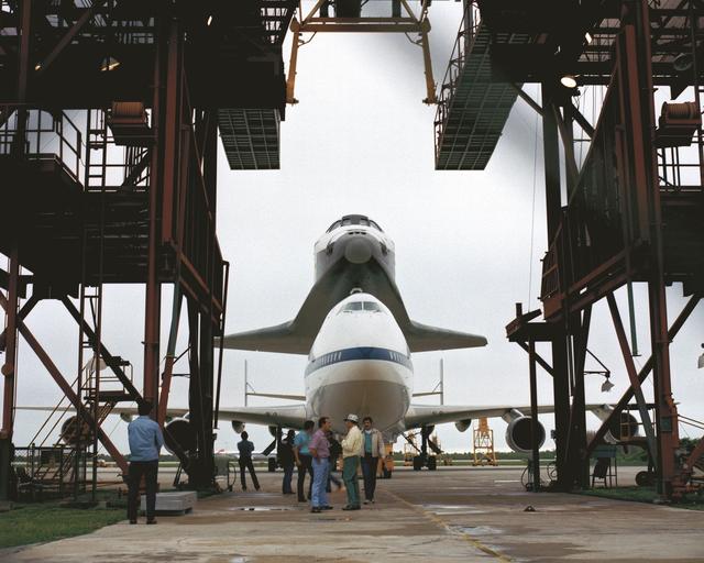 NASA image: KSC-385C-1298-05