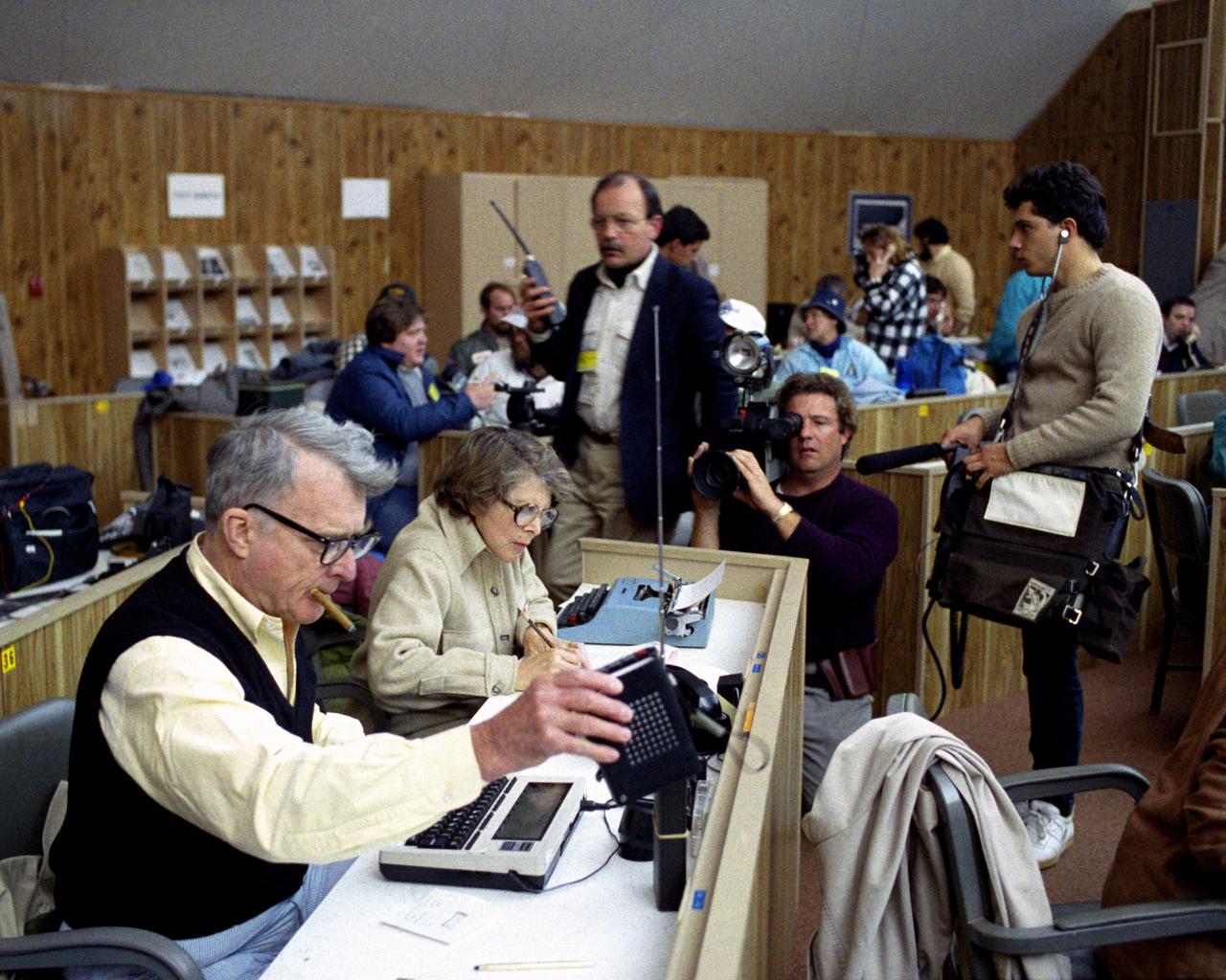 CAPE CANAVERAL, Fla. -- NASA/ADMIN ARRIVAL OF VICE PRESIDENT BUSH FOLLOWING STS-51L. Photo credit: NASA