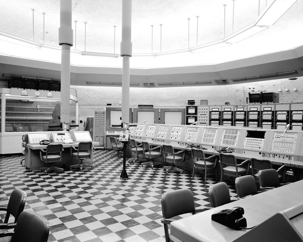 INTERIORS, PAD 34 BLOCKHOUSE, NASA/SATURN