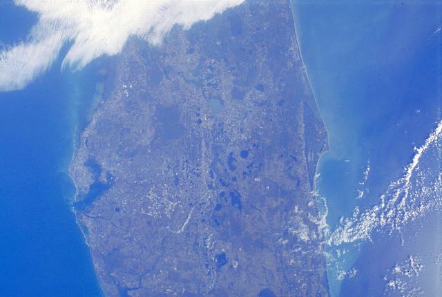 NASA image: KSC-89PC-0353