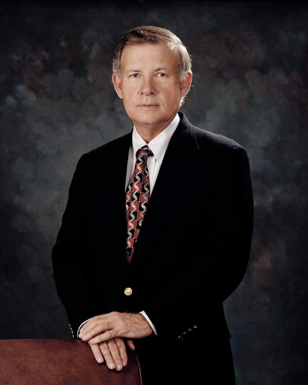 CAPE CANAVERAL, Fla. – Official retirement portrait of Jay F. Honeycutt, Director of NASA's Kennedy Space Center.  Photo credit: NASA