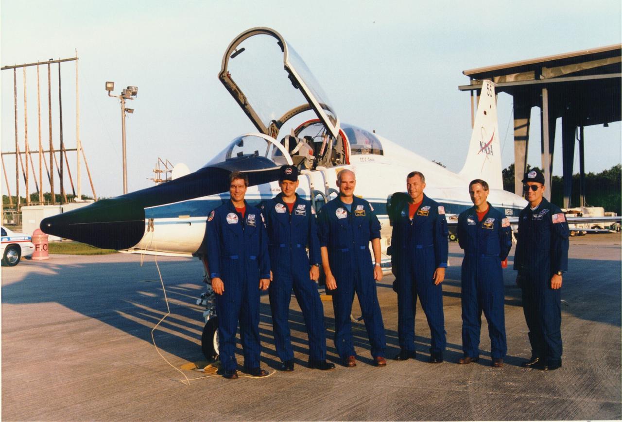 KENNEDY SPACE CENTER, FLA. - The STS-79 astronauts arrive at KSC's Shuttle Landing Facility in their T-38 aircraft from Johnson Space Center in Houston. From left are Mission Specialists John E. Blaha and Tom Akers; Commander William F. Readdy; PIlot Terrence W. Wilcutt; and Mission Specialists Jay Apt and Carl E. Walz. The astronauts are at KSC for the Terminal Countdown Demonstration Test, a dress rehearsal for launch. They are scheduled to lift off around Sept. 12 on Mission STS-79, the fourth docking between the U.S. Shuttle and Russian Space Station Mir.