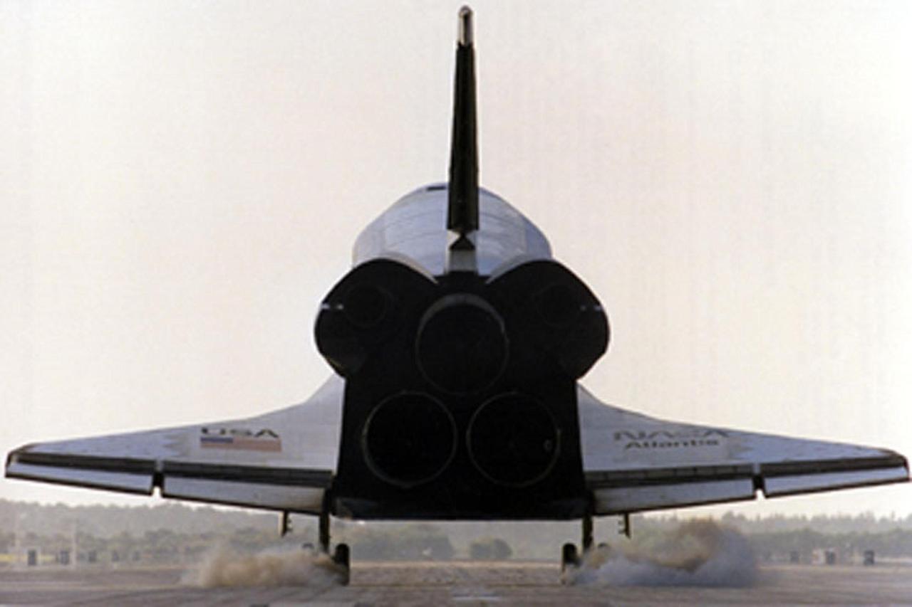 KENNEDY SPACE CENTER, FLA. -- The STS-79 mission comes to a successful conclusion as the orbiter Atlantis touches down on Runway 15 of KSC's Shuttle Landing Facility at 8:13:15 a.m. EDT, September 26. On board is U.S. astronaut Shannon W. Lucid, who has been living and working on the Russian Space Station Mir for about six months. Lucid has spent 188 days in space from launch aboard Atlantis in March to her return today, establishing a U.S. record for long-duration spaceflight as well as representing the longest spaceflight for a woman. Succeeding Lucid on Mir is U.S. astronaut John E. Blaha, who embarked to Mir with the STS-79 crew. The commander of Mission STS-79 is William F. Readdy; Terrence W. Wilcutt is the pilot, and the three mission specialists are Jay Apt, Thomas D. Akers and Carl E. Walz.