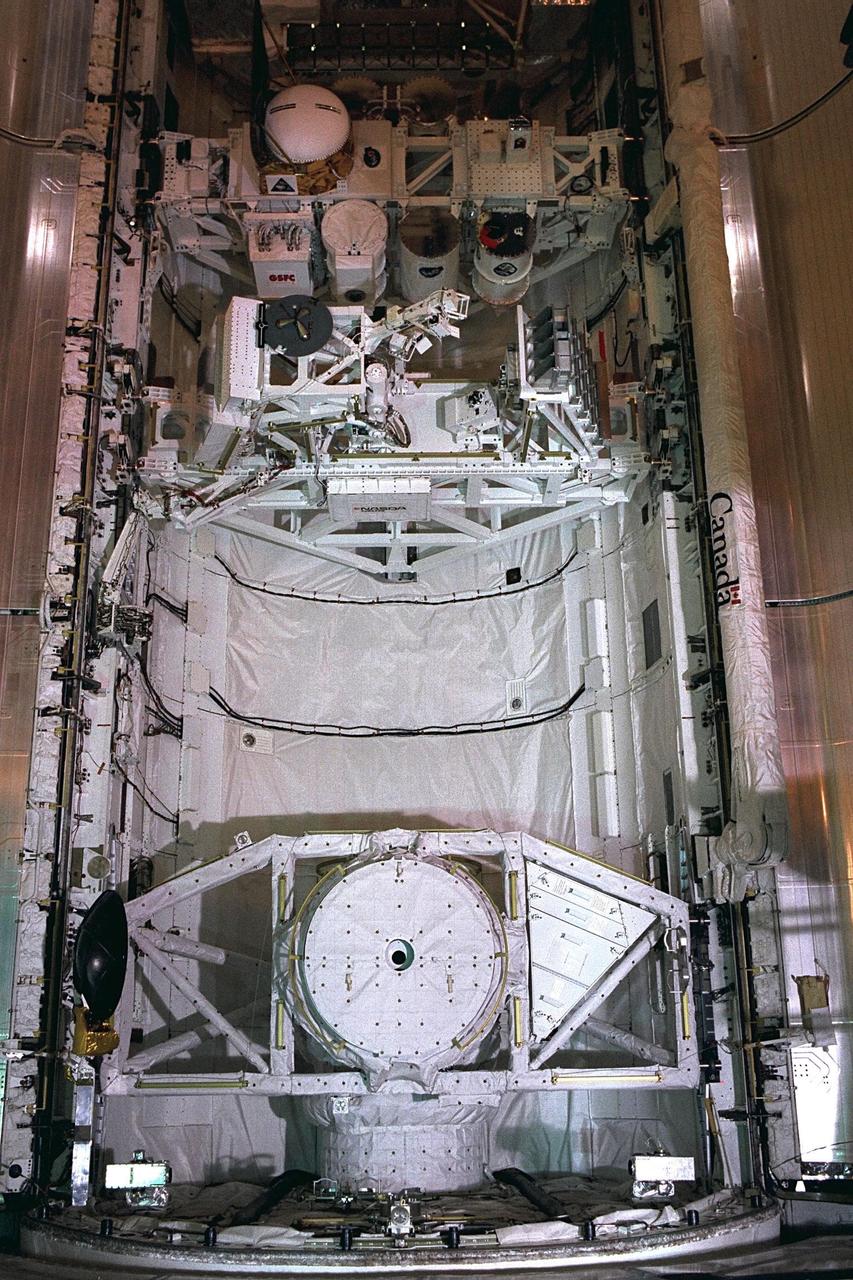 KENNEDY SPACE CENTER, FLA. -- Space Shuttle orbiter Discovery's payload bay doors are closed in preparation for the flight of mission STS-85