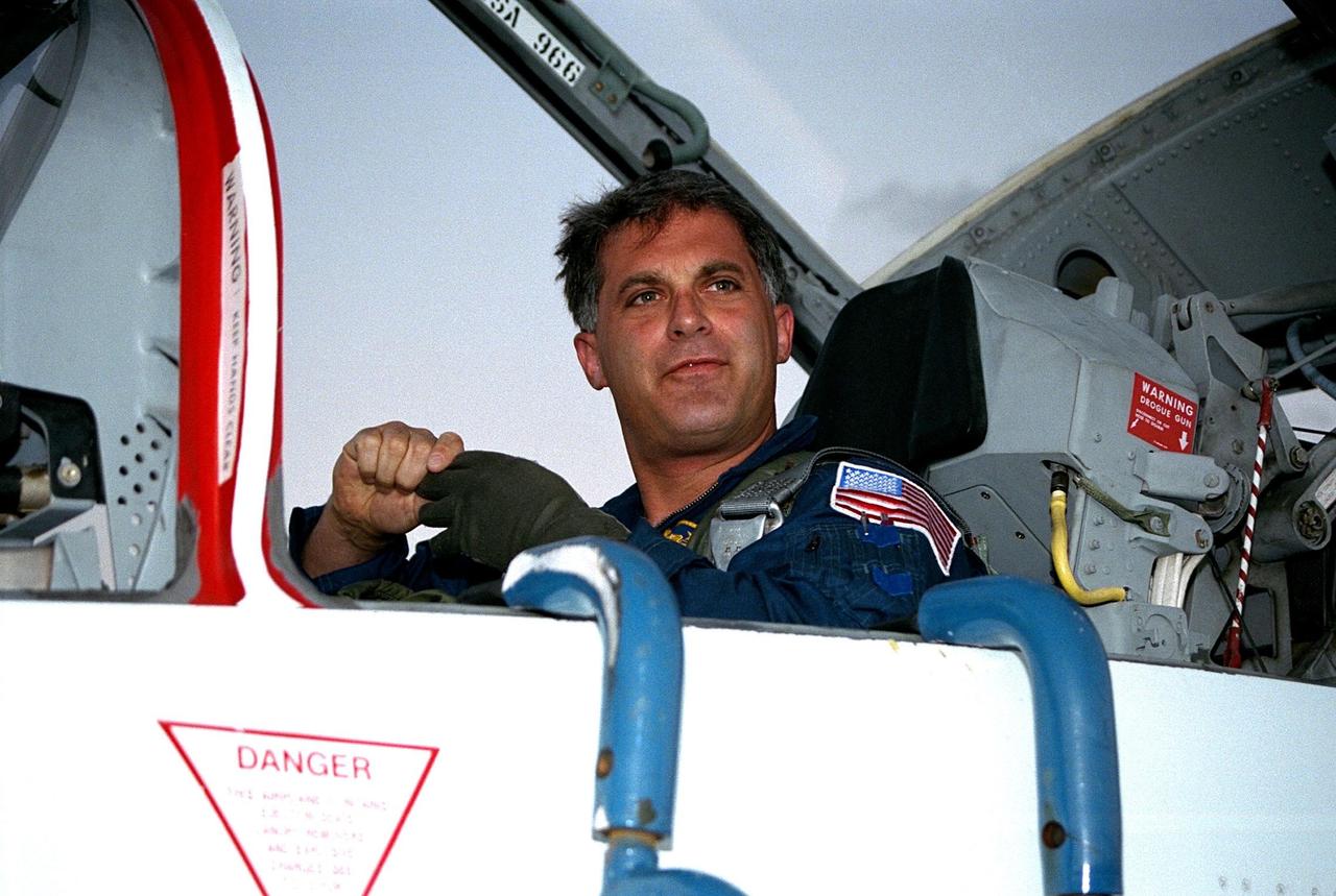 STS-86 Mission Specialist David A. Wolf arrives in a T-38 jet at KSC’s Shuttle Landing Facility for the Terminal Countdown Demonstration Test (TCDT), a dress rehearsal for launch. STS-86 will be the seventh docking of the Space Shuttle with the Russian Space Station Mir. During the mission, Wolf will transfer to the Mir 24 crew, replacing astronaut C. Michael Foale, who will return to Earth with the rest of the STS-86 crew. Wolf is scheduled to remain on the Mir until his replacement arrives on the STS-89 mission in January. STS-86 is targeted for a Sept. 25 launch aboard the Space Shuttle Atlantis