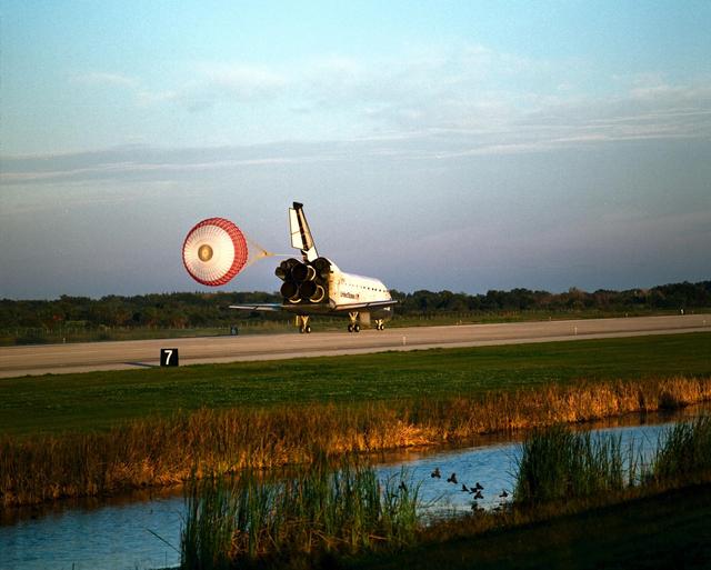NASA image: KSC-97PC1751